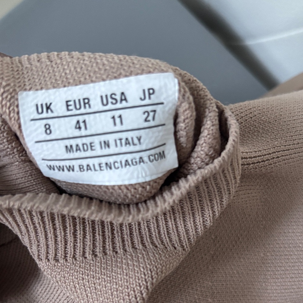 💯 Authentic BALENCIAGA -SPEED 2.0 LT GRAFFITI  RECYCLED KNIT/SOLE BEIGE SNEAKERS - Picture 15 of 17